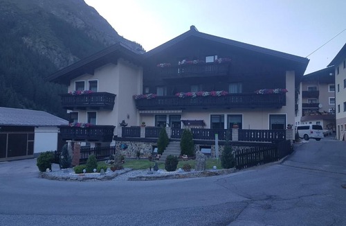 Plangeross Bed & Breakfast | Haus Margret