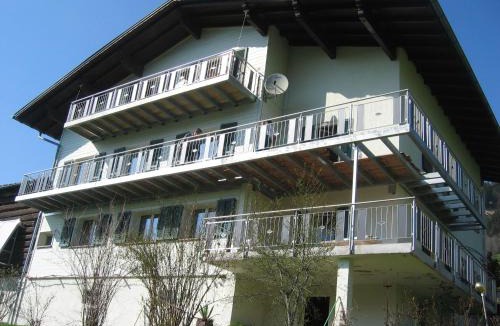 Laterns House | Haus Matt