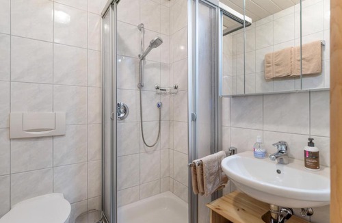 Juns Apartment | Haus Sunnseiten