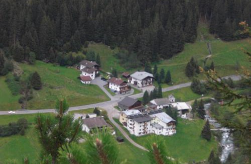 Trenkwald House | Haus Waldheim
