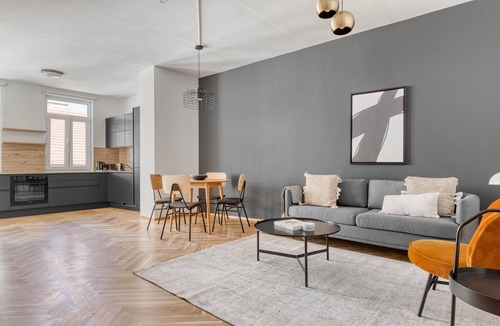 Matzleinsdorf Apartment | Historic Margareten 2BR w/Elevator & Balcony, nr Ctrl Stn, by Blueground