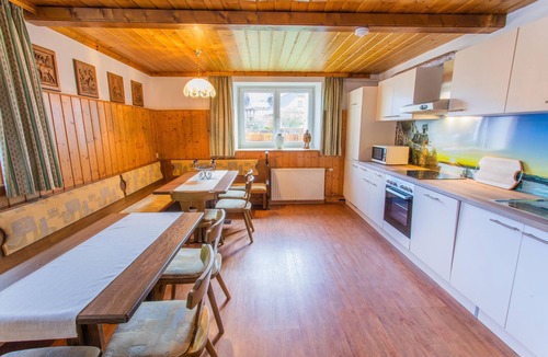 Groebming House | "Hoamathaus I" by Alpenidyll Apartments in Gröbming!