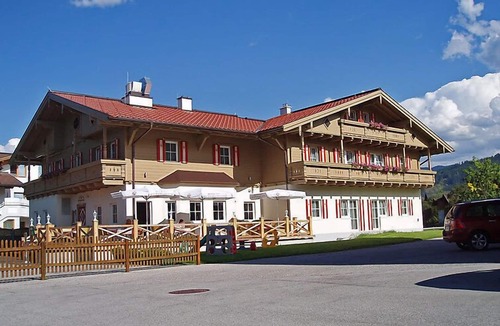 Altenmarkt im Pongau Apartment | Hofresidenz by Interhome