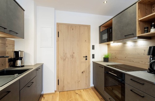 Grossarl Apartment | Holiday Apartment 'Mountain Suite Nr°303' with Mountain View, Balcony and Wi-Fi