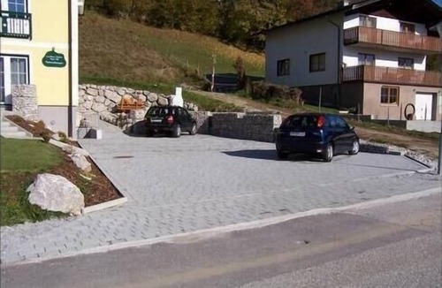 Thorl Apartment | Holiday flat Grimmingblick in Bad Mitterndorf