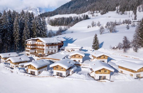 Werfenweng House | Holiday Home Schnee Eule-3 by Interhome