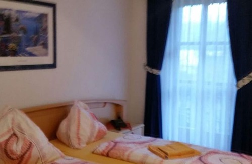 Sankt Lorenz Apartment | Holiday room 3 - Seepension & Apartment house campsite Nussbaumer
