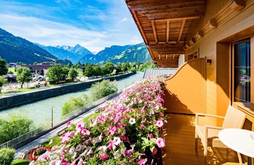 Zellbergeben Hotel | Hotel Englhof
