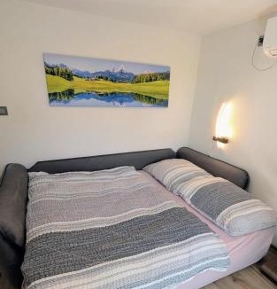 Dreistetten Apartment | Idyllisches Gästehaus nähe Wien