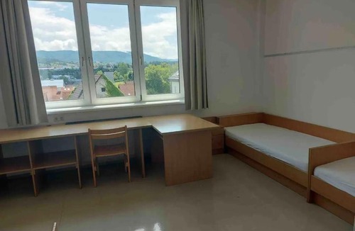 Steyr Hostel | Jugendgästehaus Studentenwohnheim Steyr