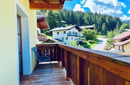 Wagrain House | Julius Appartements Wagrain – Entire Holiday Home for Groups and Families
