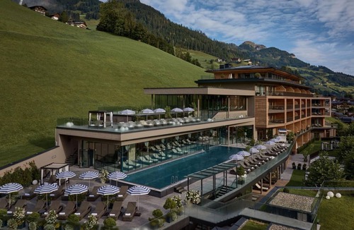 Grossarl House | Junior Suite Superior | 1-2 nights - The Edelweiss Salzburg Mountain Resort