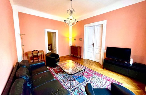 Wahring Apartment | King Apartments | contactless check-in