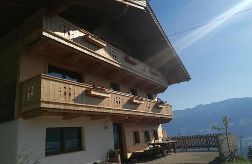 Hippach Apartment | Klette