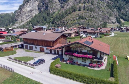 Huben Apartment | Landhaus Schöpf Romed