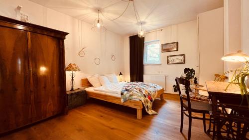 Erdberg Apartment | LandLibe