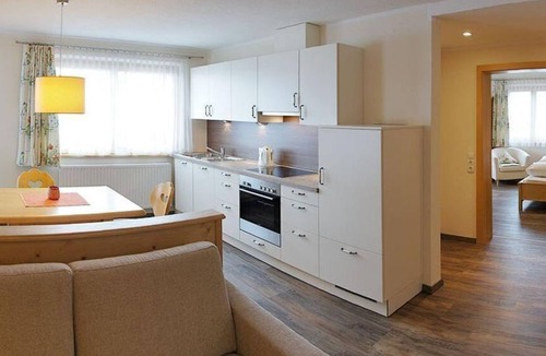 Marul Apartment | Large vacation apartment - Haus Küng