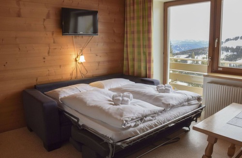 Katschberg Apartment | Lovely apartment for 6 people with WIFI, TV, balcony and pets allowed