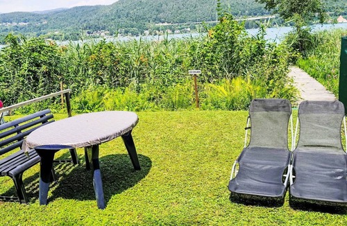 Augsdorf Apartment | Lovely apartment for 3 people with WIFI, TV, patio and pets allowed