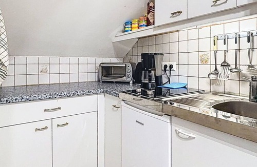 Rupertiberg Apartment | Lovely apartment for 5 people with WIFI, pool, TV, balcony and pets allowed