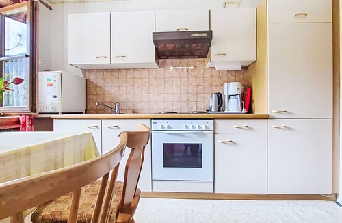 Niedernsill Apartment | Lovely apartment for 4 guests with WIFI, TV and balcony