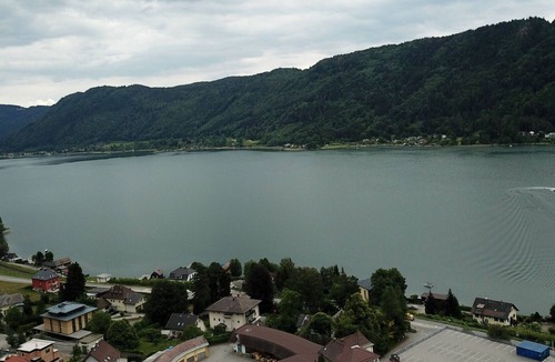 Annenheim Apartment | Lovely apartment for 2 guests with WIFI, TV, terrace, panoramic view and parking