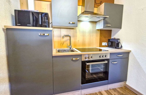 Huben Apartment | Lovely apartment for 3 people with WIFI, TV and pets allowed
