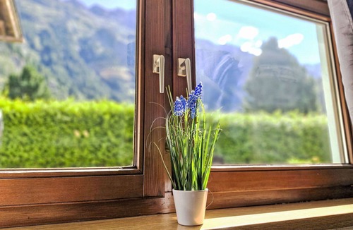 Huben Apartment | Lovely apartment for 3 people with WIFI, TV and pets allowed
