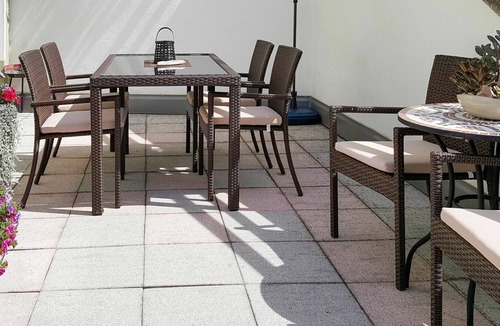 Fendels Apartment | Lovely apartment for 6 guests with WIFI, TV, terrace, pets allowed and parking