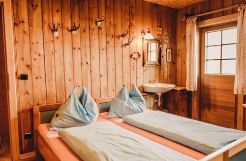 Millstatt House | Mirnock - 6-bett Familienzimmer mit Ostbalkon - Alexanderhütte