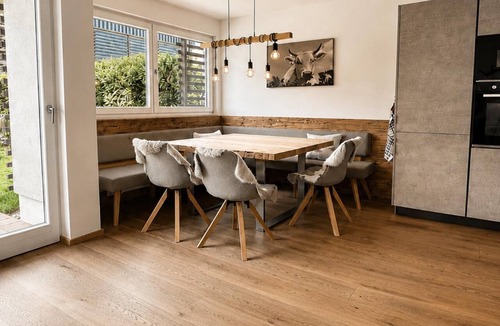 Kirchdorf in Tirol Apartment | Modern apartment with garden and mountain views