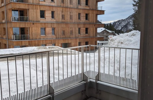 Hermagor-Pressegger See Apartment | Nassfeldpass Apartments – Italy View, Direct Slope & Lift Access, Modern & Bright