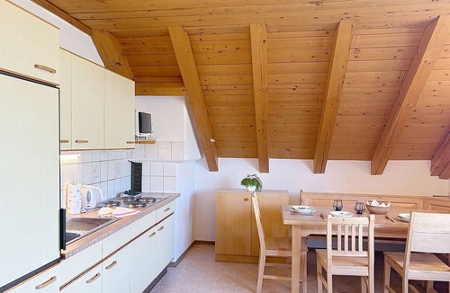 Katschberg Apartment | Nice apartment for 5 people with WIFI, TV, balcony and pets allowed