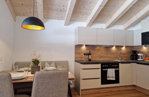 Zillertal Apartment | Nice apartment for 4 people with WIFI, TV, balcony and panoramic view