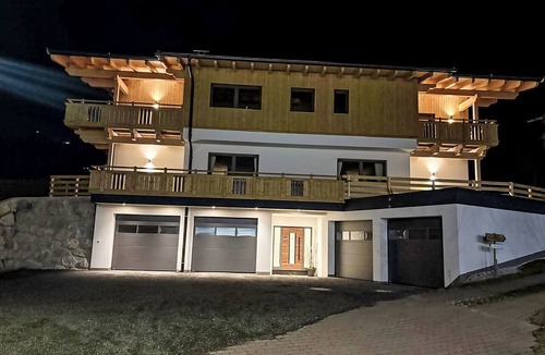 Oberau Apartment | Nice apartment for 6 guests with WIFI, TV and balcony