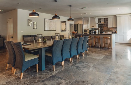 Marsett House | Oughtershaw Hall - a large propertie that sleeps 16 guests in 8 bedrooms