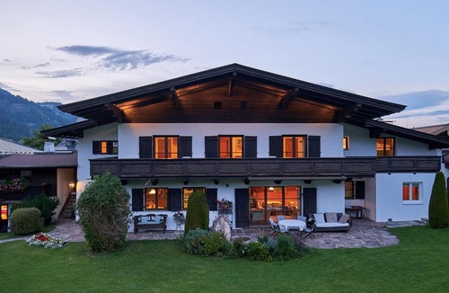Gundhabing House | Pension Landhaus Gasteiger