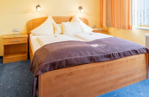 Bad Kleinkirchheim Cottage | Pension Südhang - Doppelzimmer Bad Kleinkirchheim