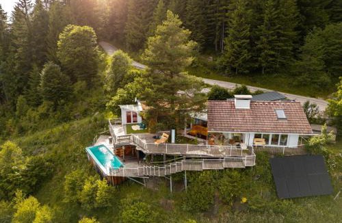 Bodensdorf Apartment | Piccolo Paradiso - Adults ONLY