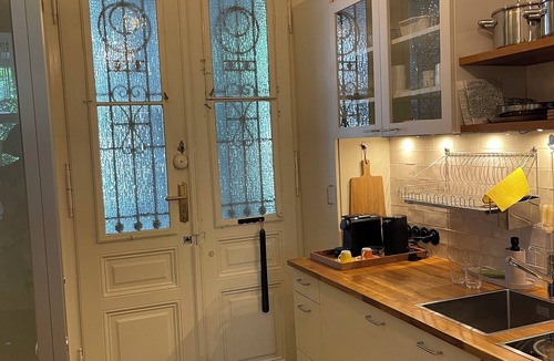Rudolfsheim-Funfhaus Apartment | Pretty apartment in an old building near the subway station Apartment Laurentius