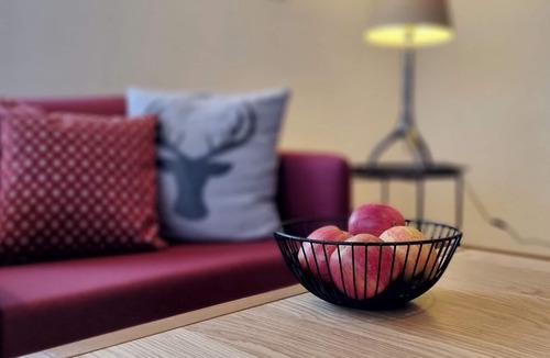 Reutte Apartment | Quiet vacation apartment with terrace and garden - wellness use included.