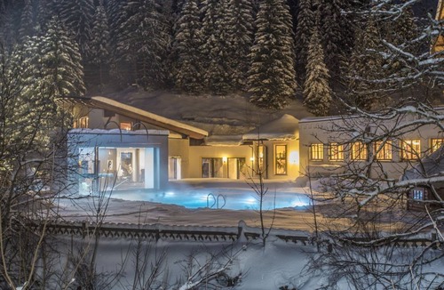 Filzmoos Apartment | Room "Dachstein mit Balkon", 4-6 nights - Alpenhof, country hotel