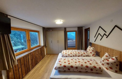 Reith im Alpbachtal House | Room Silberberg adjoining house - Alpengasthof Hotel Pinzgerhof