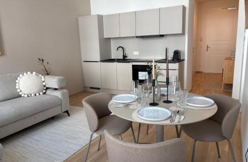 Rudolfsheim-Funfhaus Apartment | Ruhelage im neu renovierten Altbau, 20 Minuten ins Zentrum