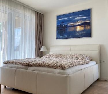 Poertschach am Woerthersee Apartment | See & You Familienwohnung mit Hotelanbindung