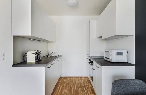 Vienna Apartment | Serene Rudolfsheim-Fünfhaus 1BR w/Elev & Terrace, by Blueground