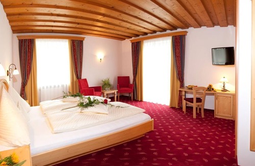 Rauris Bed & Breakfast | Short stay, sun, bath, WC, balcony - Frühstückshotel Birkenhof
