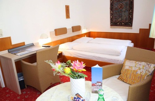 Steyr House | Single room, shower or bath, WC, 1 bedroom - Schwechaterhof