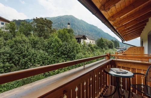Flachau House | Small Suite - Resl Winter (Breakfast Included) - Resl Resort