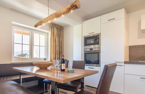 Westendorf Apartment | Spacious apartment in Westendorf with ski lift at 500 m